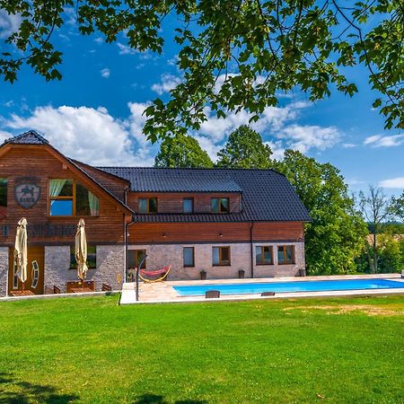 Hotel Ranch Jestrebice Hermanicky Exterior foto