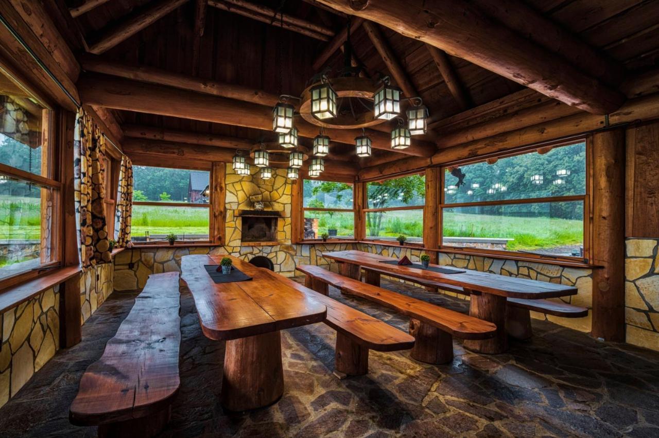 Hotel Ranch Jestrebice Hermanicky Exterior foto
